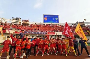 开云体育-“闽超”宁德队首场4:0胜南平队，3位进球队员都是霞浦人|福建省城市足球联赛|球迷|比赛|足球|宁德市_新浪体育_新浪新闻
