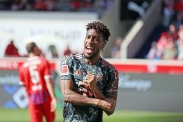 超级大丰收28岁科曼俱乐部已夺29冠，13赛季夺13个联赛冠军！